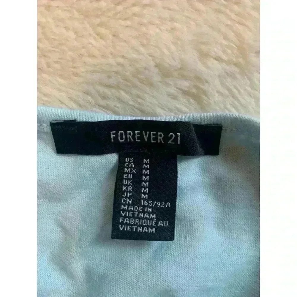 Women's Forever 21 knit Sleeveless Top, Medium - Picture 4 of 5
